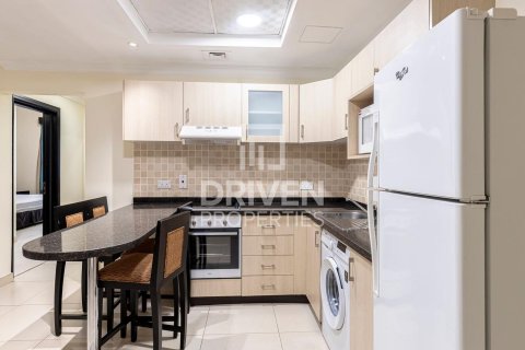 Apartamento en Al Barsha 1, Al Barsha, Dubai, 2 dormitorios, 120.03 m², № 127870 - foto 9