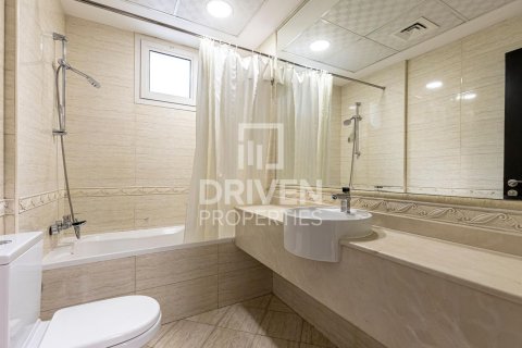 Apartamento en Al Barsha 1, Al Barsha, Dubai, 2 dormitorios, 120.03 m², № 127870 - foto 10
