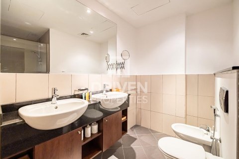 Apartment in The Jewels, Dubai Marina, Dubai 2 bedrooms, 179.95 sq.m. № 127861 - photo 14