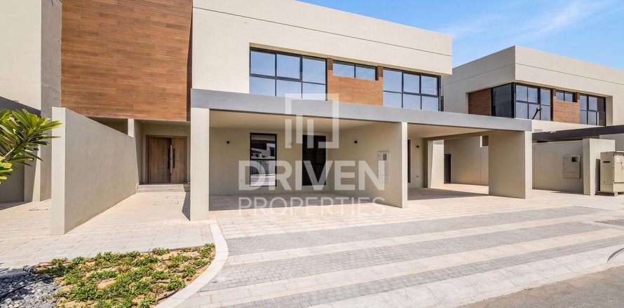Villa à Dubai Land, Dubai, 3 chambres, 232.82 m², № 127872