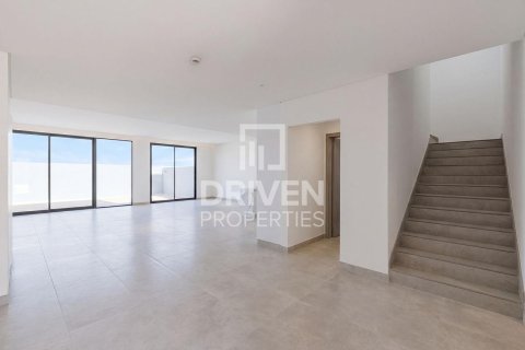 Villa à Dubai Land, Dubai, 3 chambres, 232.82 m², № 127872 - photo 3