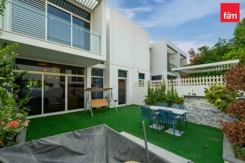 Adosado en Dubai, 3 dormitorios, 196.2 m², № 58835 - foto 12