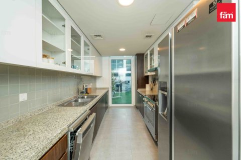 Adosado en Dubai, 3 dormitorios, 196.2 m², № 58835 - foto 21