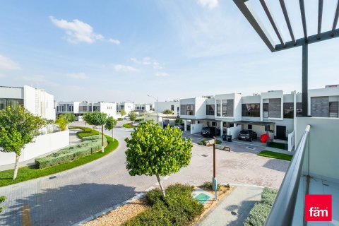 Villa in Dubai 6 bedrooms, 450.9 sq.m. № 58823 - photo 4