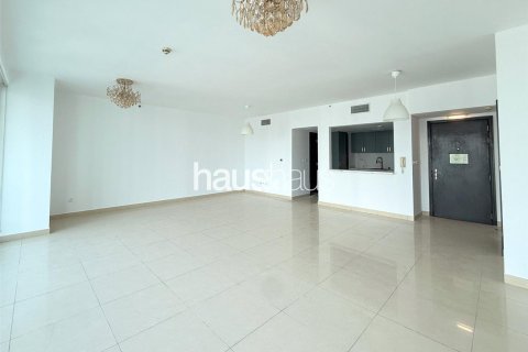 Apartment in Jumeirah Lake Towers, Dubai 2 bedrooms, 141 sq.m. № 43558 - photo 20