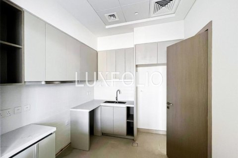 Townhouse in Al Furjan, Dubai 3 bedrooms, 244 sq.m. № 45475 - photo 15