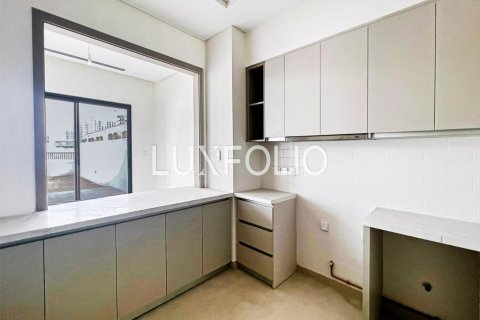 Townhouse in Al Furjan, Dubai 3 bedrooms, 244 sq.m. № 45475 - photo 6