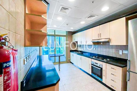 Apartment in Dubai Marina, Dubai 3 bedrooms, 245 sq.m. № 45461 - photo 13