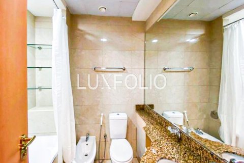 Apartment in Dubai Marina, Dubai 3 bedrooms, 245 sq.m. № 45461 - photo 15