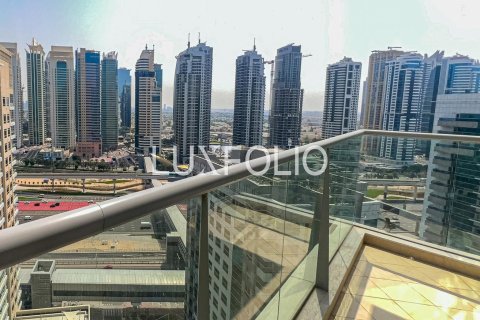 Apartment in Dubai Marina, Dubai 2 bedrooms, 173 sq.m. № 45462 - photo 22
