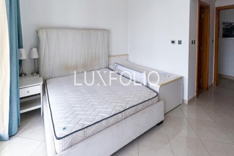 Apartment in Dubai Marina, Dubai 2 bedrooms, 173 sq.m. № 45462 - photo 15