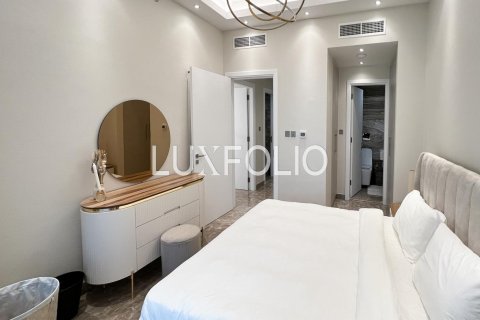 Apartment in Dubai Marina, Dubai 2 bedrooms, 125 sq.m. № 45463 - photo 16