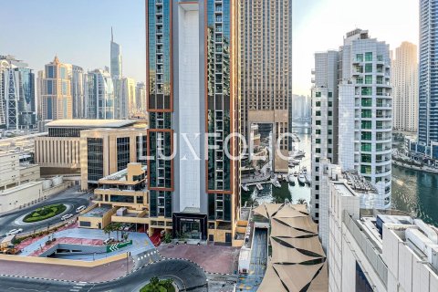 Apartment in Dubai Marina, Dubai 2 bedrooms, 125 sq.m. № 45463 - photo 12