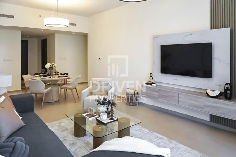 Apartment in BLVD Heights, Downtown Dubai (Downtown Burj Dubai), Dubai 2 bedrooms, 146 sq.m. № 66651 - photo 1