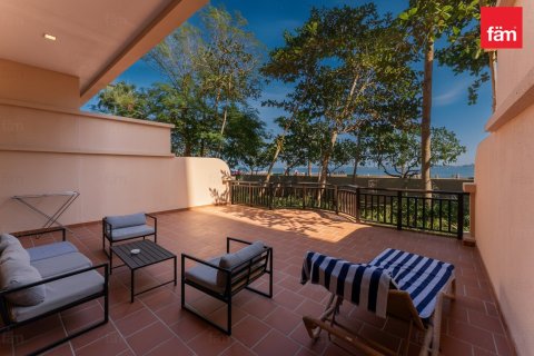 Apartment in Palm Jumeirah, Dubai 1 bedroom, 144.9 sq.m. № 84760 - photo 21