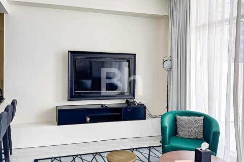 Снять в аренду квартиру в Бизнес-Бэе, Дубай: 1 спальня, 74м², № 24383 - фото 1