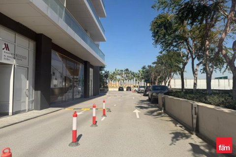 Tienda en Al Barsha, Dubai, 197.1 m², № 83529 - foto 10