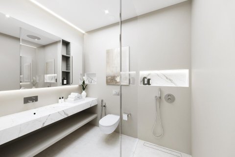 Appartement à Dubai, 2 chambres, 111 m², № 12873 - photo 2
