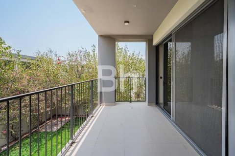 Снять в аренду виллу в Дубай Хилс Эстейт, Дубай: 4 спальни, 301м², № 57912 - фото 16