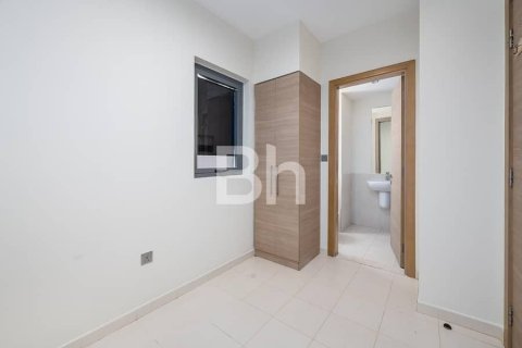 Снять в аренду виллу в Дубай Хилс Эстейт, Дубай: 4 спальни, 301м², № 57912 - фото 10