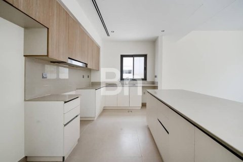 Снять в аренду виллу в Дубай Хилс Эстейт, Дубай: 4 спальни, 301м², № 57912 - фото 7