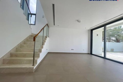 Villa in Dubai Hills Estate, Dubai 5 bedrooms, 680 sq.m. № 57916 - photo 7