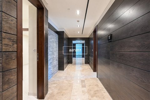 Penthouse in Dubai Marina, Dubai 4 bedrooms, 566.7 sq.m. № 11386 - photo 4