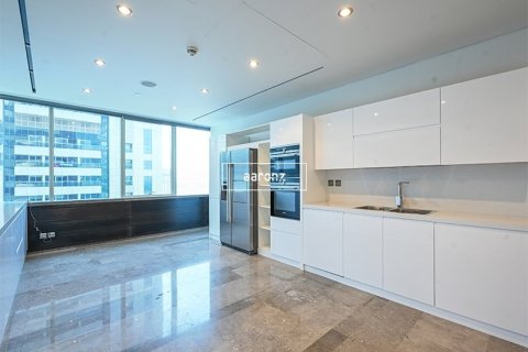 Penthouse in Dubai Marina, Dubai 4 bedrooms, 566.7 sq.m. № 11386 - photo 7