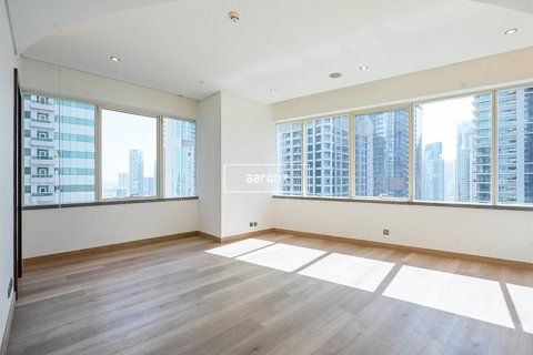 Penthouse in Dubai Marina, Dubai 4 bedrooms, 566.7 sq.m. № 11386 - photo 11