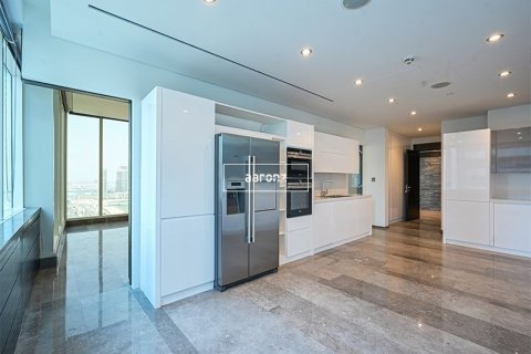 Penthouse in Dubai Marina, Dubai 4 bedrooms, 566.7 sq.m. № 11386 - photo 5