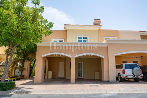 Townhouse in Arabian Ranches 2, Dubai 4 bedrooms, 350.39945801 sq.m. № 111974 - photo 16