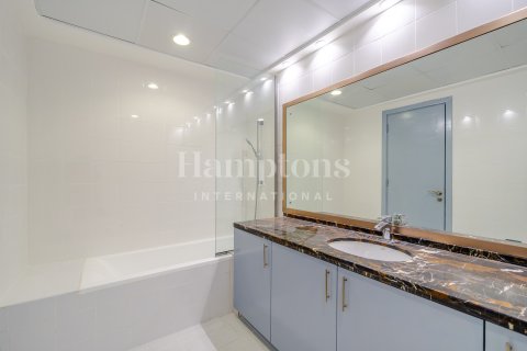 Townhouse in Arabian Ranches 2, Dubai 4 bedrooms, 350.39945801 sq.m. № 111974 - photo 6