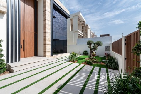 Villa in Jumeirah Park, Dubai 5 bedrooms, 632 sq.m. № 62339 - photo 20