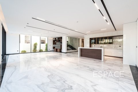 Villa in Jumeirah Park, Dubai 5 bedrooms, 632 sq.m. № 62339 - photo 6