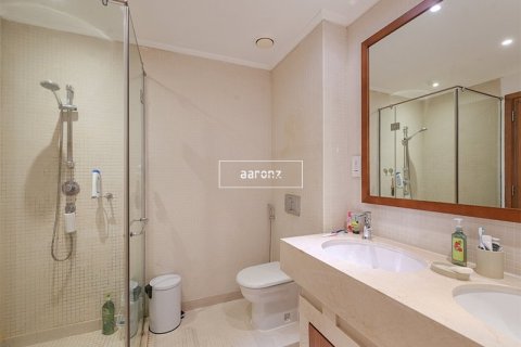 Снять в аренду квартиру в Дубай Марине, Дубай: 2 спальни, 131м², № 46560 - фото 13
