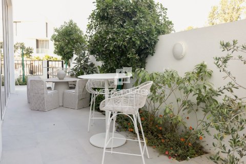 Купить таунхаус в Аль-Барари, Дубай: 4 спальни, 459м², № 16072 - фото 11