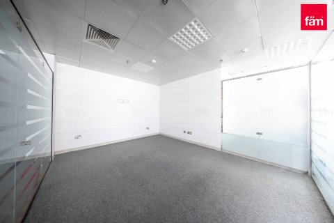 Oficina en Business Bay, Dubai, 106.8 m², № 50664 - foto 8