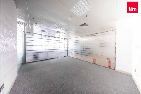 Oficina en Business Bay, Dubai, 106.8 m², № 50664 - foto 7