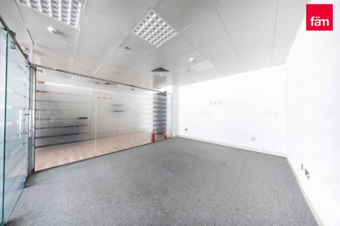 Oficina en Business Bay, Dubai, 106.8 m², № 50664 - foto 3