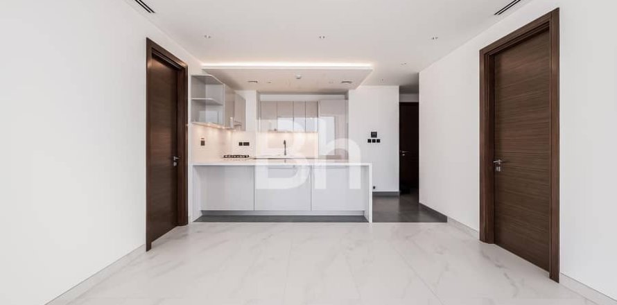 Apartment in Dubai 3 bedrooms, 145 sq.m. № 57035