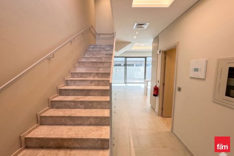 Adosado en Mohammed Bin Rashid City, Dubai, 3 dormitorios, 218.3 m², № 111828 - foto 5