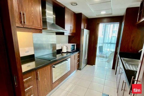 Apartment in Downtown Dubai (Downtown Burj Dubai), Dubai 3 bedrooms, 241.5 sq.m. № 111826 - photo 5