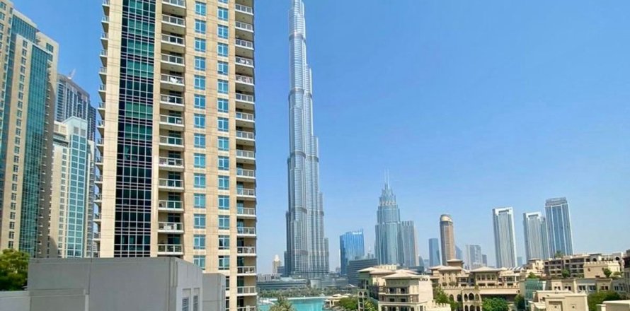 Apartment in Downtown Dubai (Downtown Burj Dubai), Dubai 3 bedrooms, 241.5 sq.m. № 111826