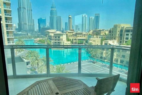 Apartment in Downtown Dubai (Downtown Burj Dubai), Dubai 3 bedrooms, 241.5 sq.m. № 111826 - photo 13