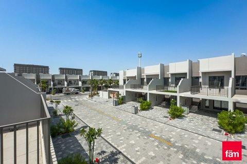 Townhouse in Mohammed Bin Rashid City, Dubai 2 bedrooms, 112.2 sq.m. № 111835 - photo 11