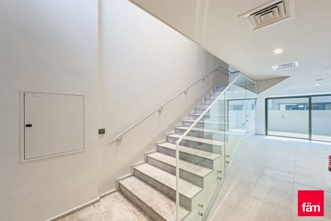 Townhouse in Mohammed Bin Rashid City, Dubai 2 bedrooms, 112.2 sq.m. № 111835 - photo 15