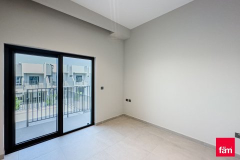 Townhouse in Mohammed Bin Rashid City, Dubai 2 bedrooms, 112.2 sq.m. № 111835 - photo 13