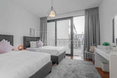 Apartment in Al Wasl, Dubai 2 bedrooms, 182.1 sq.m. № 13921 - photo 7