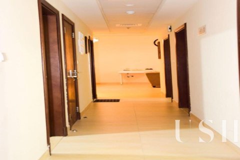 Apartment in Al Furjan, Dubai 3 bedrooms, 159 sq.m. № 39725 - photo 9