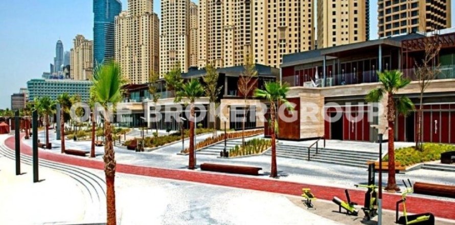 Apartment in Dubai 3 bedrooms, 177.6 sq.m. № 646